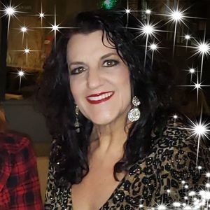 Meet your Posher, Vivian